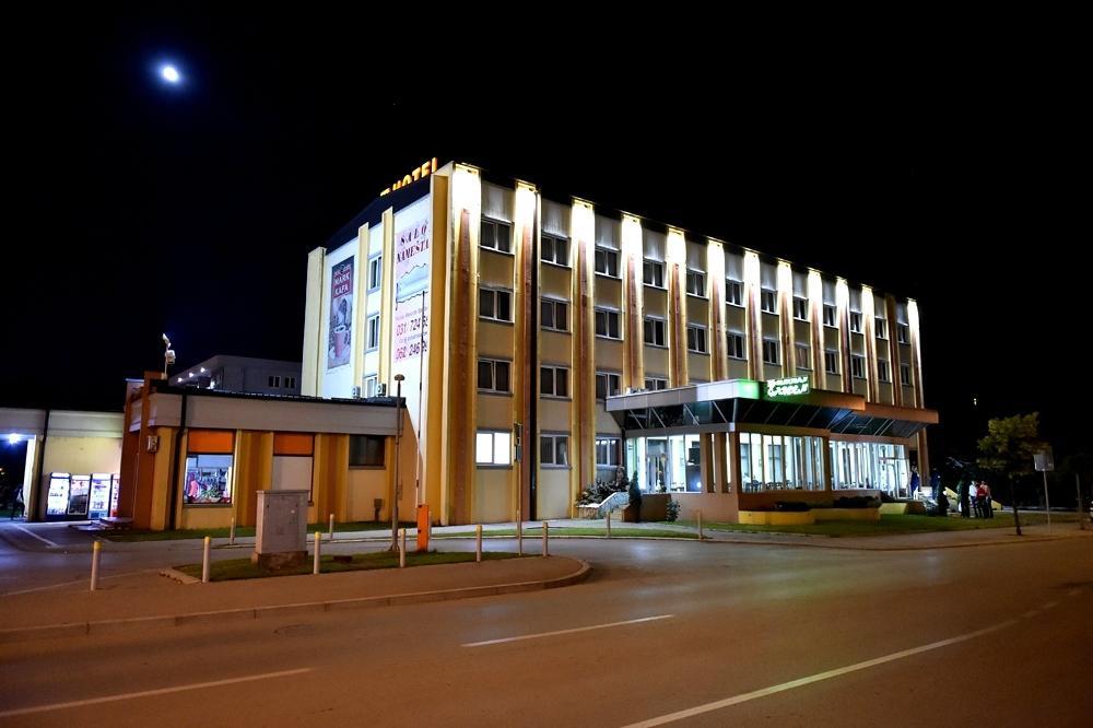 Hotel Požega エクステリア 写真