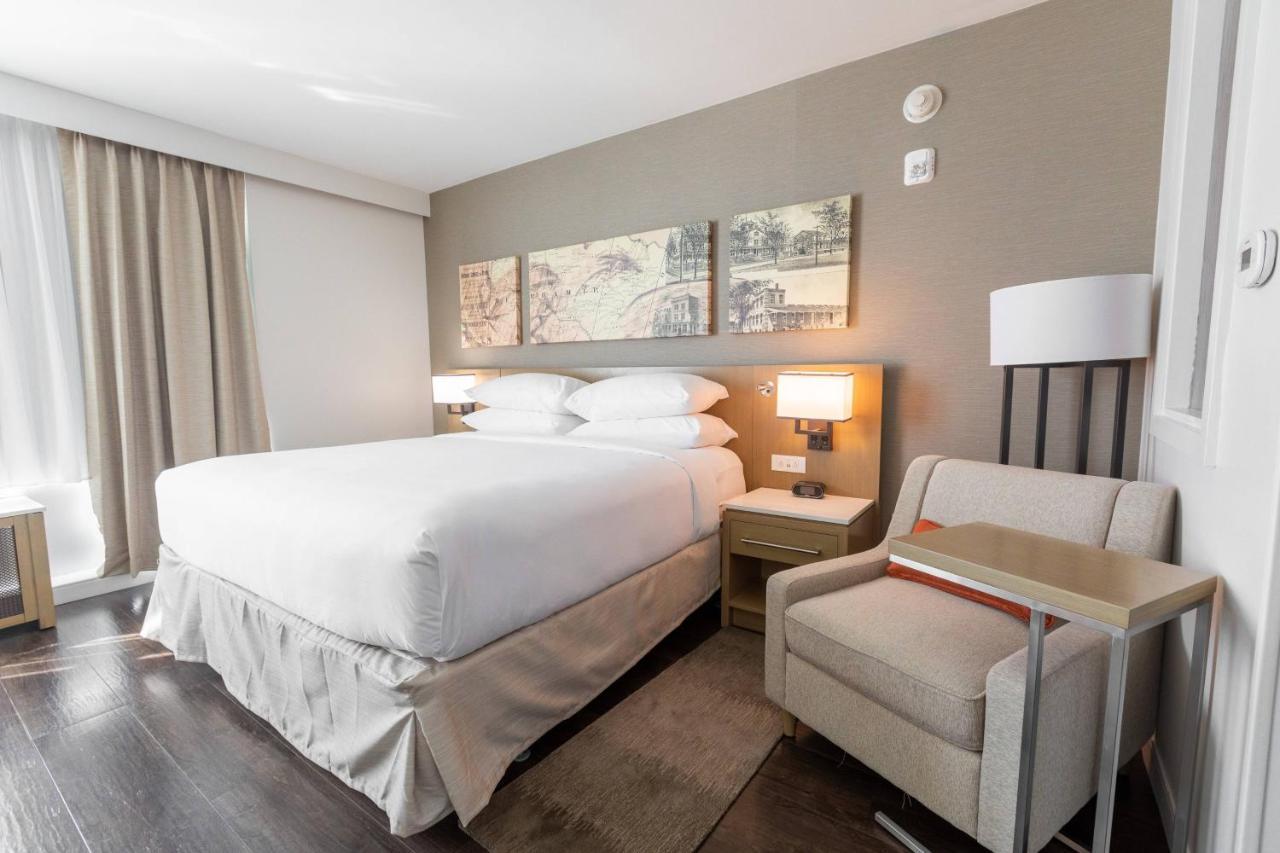 Delta Hotels By Marriott Raleigh-Durham At Research Triangle Park エクステリア 写真