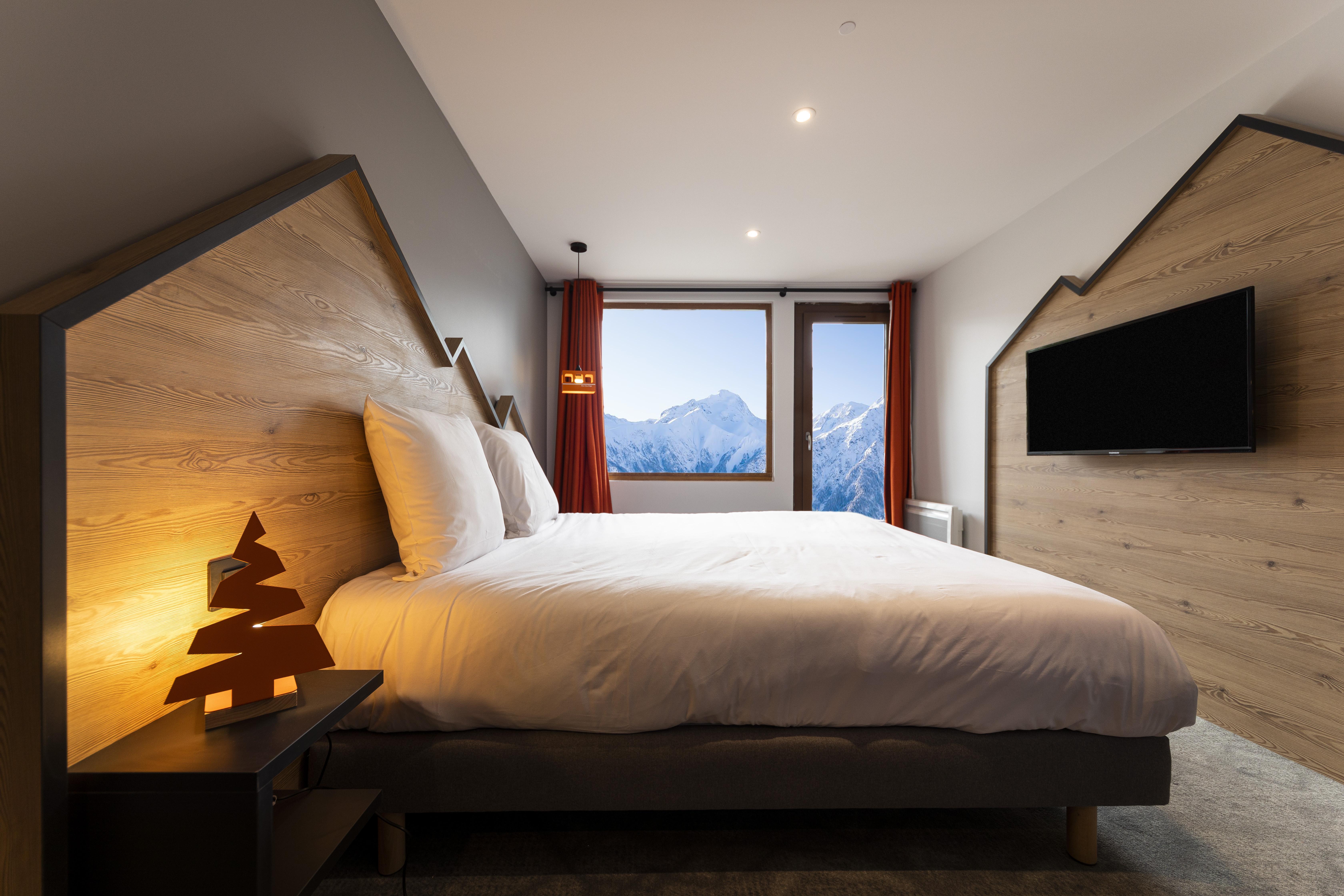 Hotel Base Camp Lodge - Les 2 Alpes レ・デュー・アルプ エクステリア 写真