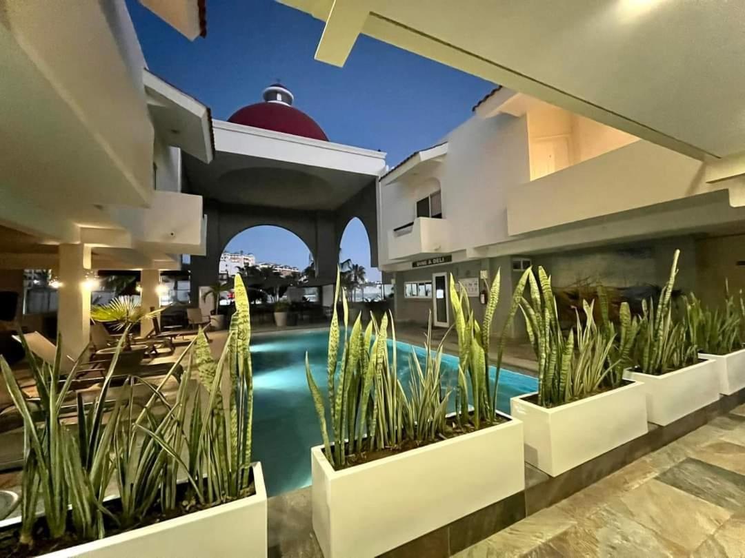 Suites Las Palmas San José del Cabo エクステリア 写真