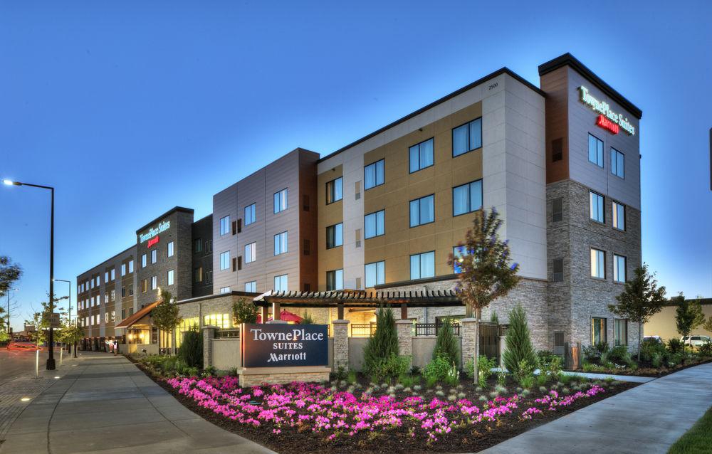 Towneplace Suites By Marriott Minneapolis Near Mall Of America ブルーミントン エクステリア 写真