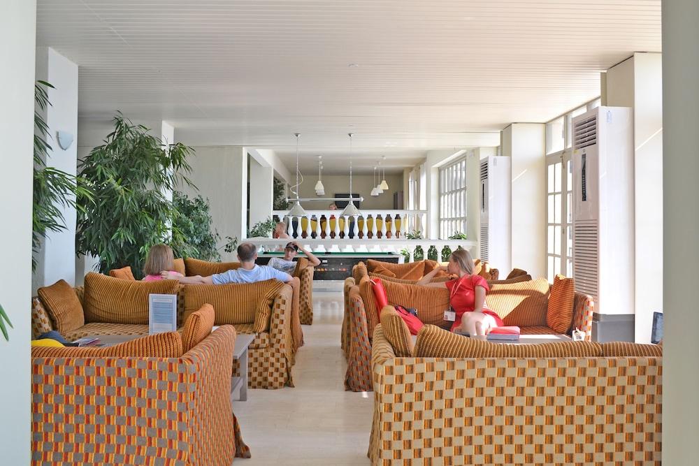 Belvedere Hotel アギオス・イオアニス・ペリステリオン エクステリア 写真