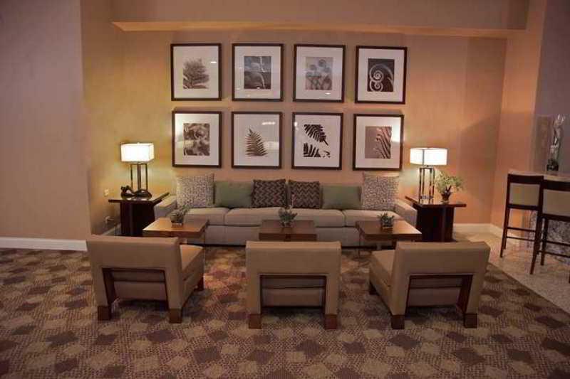 ダブルツリー ホテル セント ルイス アット ウエストポート メアリーランド・ハイツ インテリア 写真