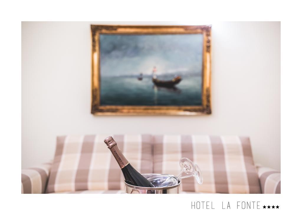 La Fonte Hotel Ome エクステリア 写真