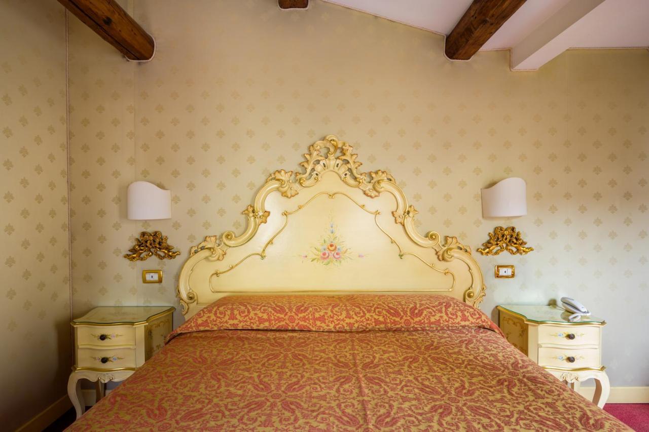 ヴェネツィア ロカンダ アル レオン Bed & Breakfast エクステリア 写真