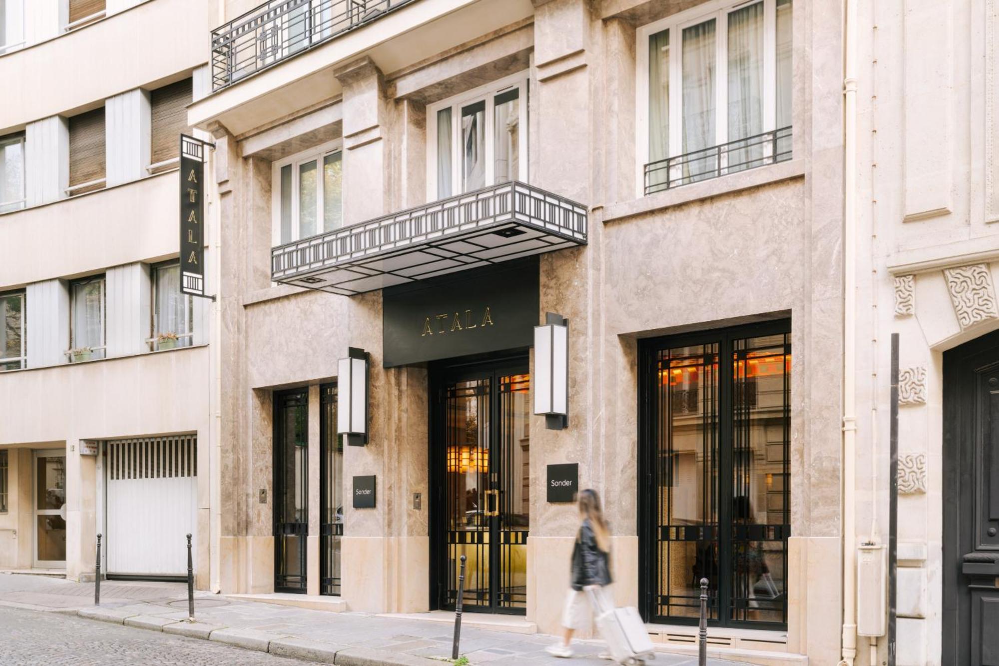 ホテル アタラ シャンゼリーゼ パリ エクステリア 写真