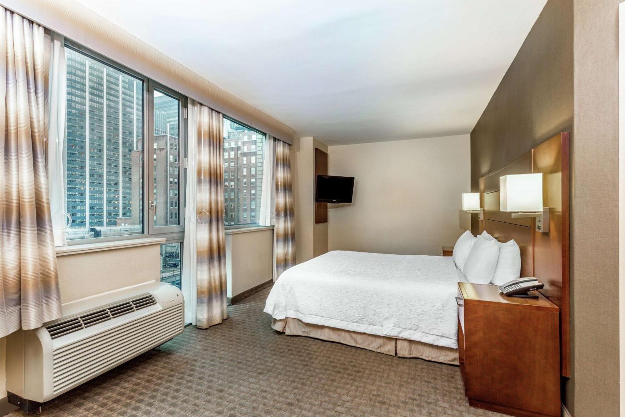 ホテル ハンプトン イン マンハッタン グランド セントラル ニューヨーク エクステリア 写真