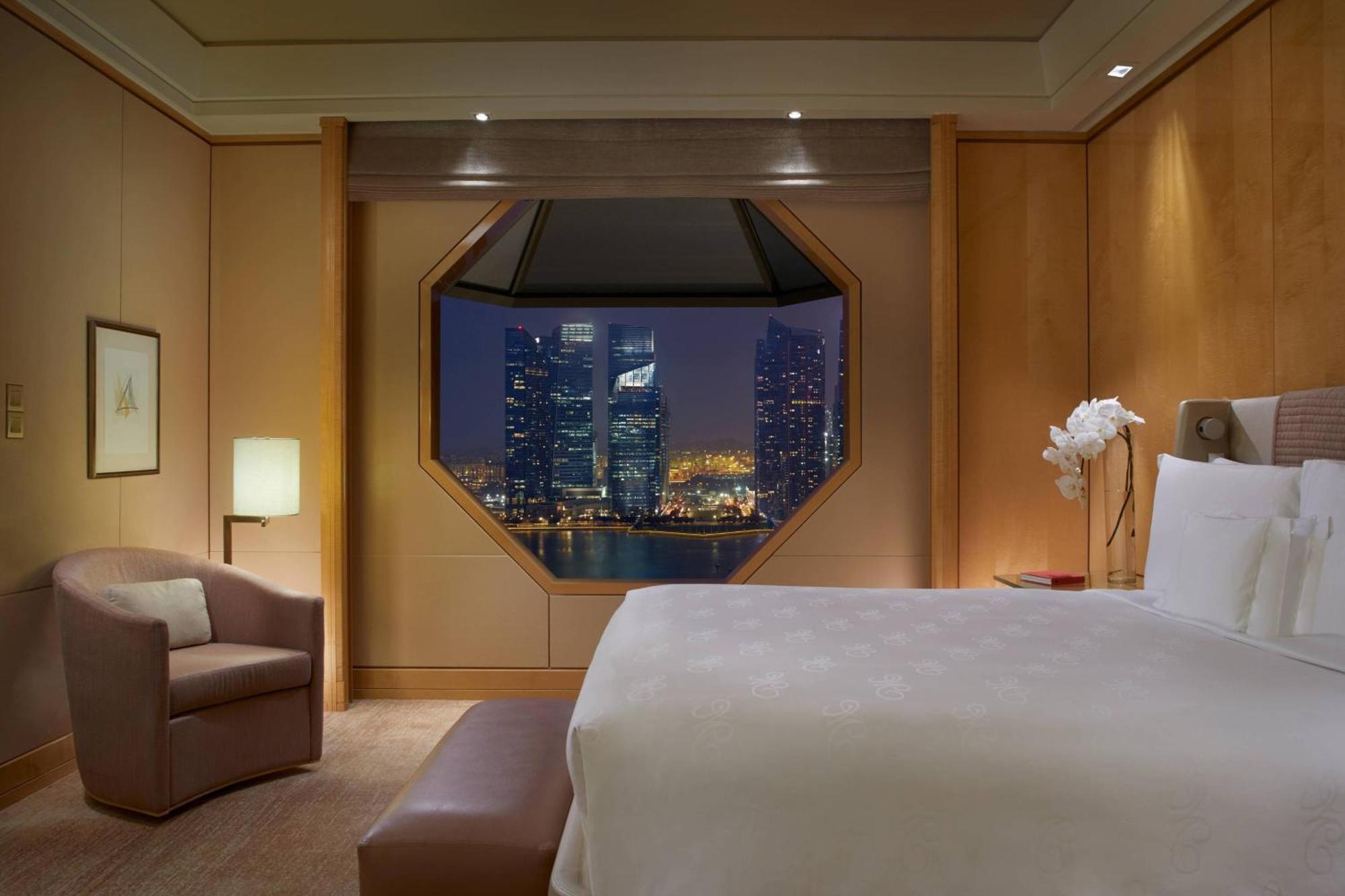ホテル ザ リッツ カールトン ミレニア シンガポール エクステリア 写真