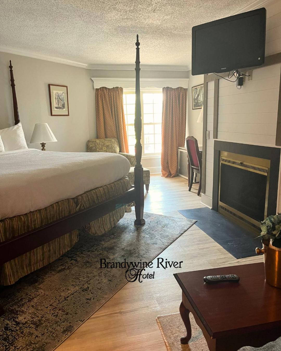 Brandywine River Hotel Chadds Ford エクステリア 写真