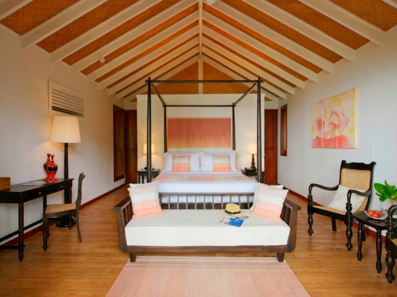 Loama Resort Maldives At Maamigili ラア環礁 エクステリア 写真