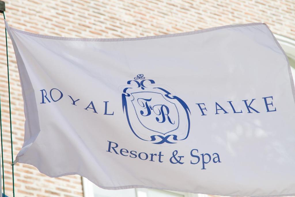 Royal Falke Resort & Spa スヴェトロゴルスク エクステリア 写真