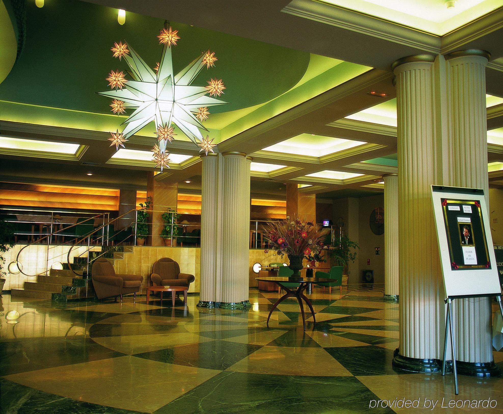 ホテル オテルス サン アントン グラナダ インテリア 写真