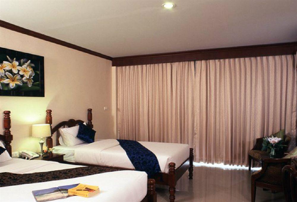 プラナン フローラ ハウス ホテル Ao Nang エクステリア 写真