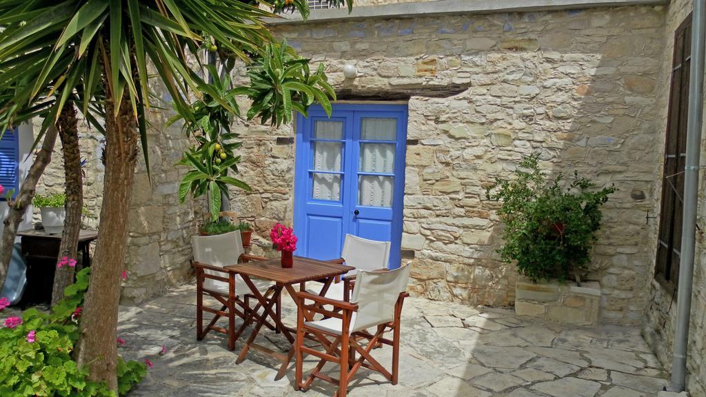 Traditional Village Houses Skarinou エクステリア 写真