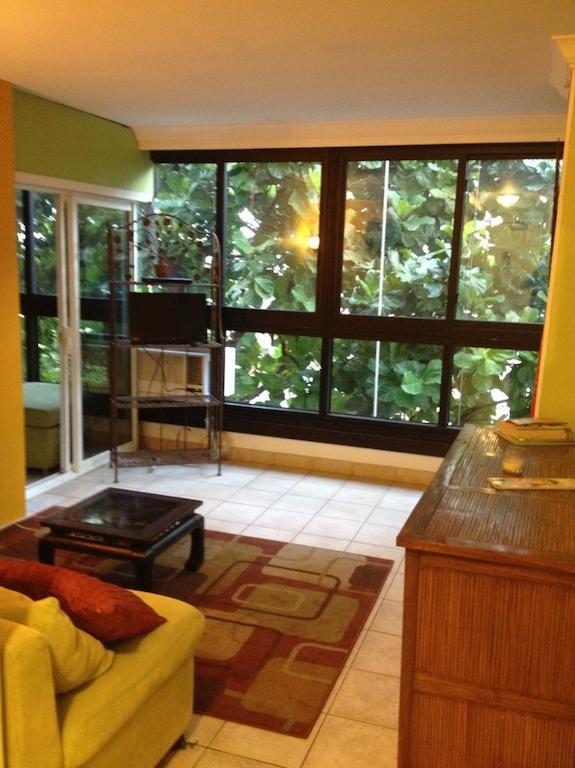 One Bedroom Vacation Rental In Waikiki Grand ホノルル 部屋 写真