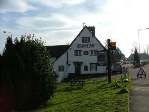 Roebuck Inn スティーブネージ エクステリア 写真