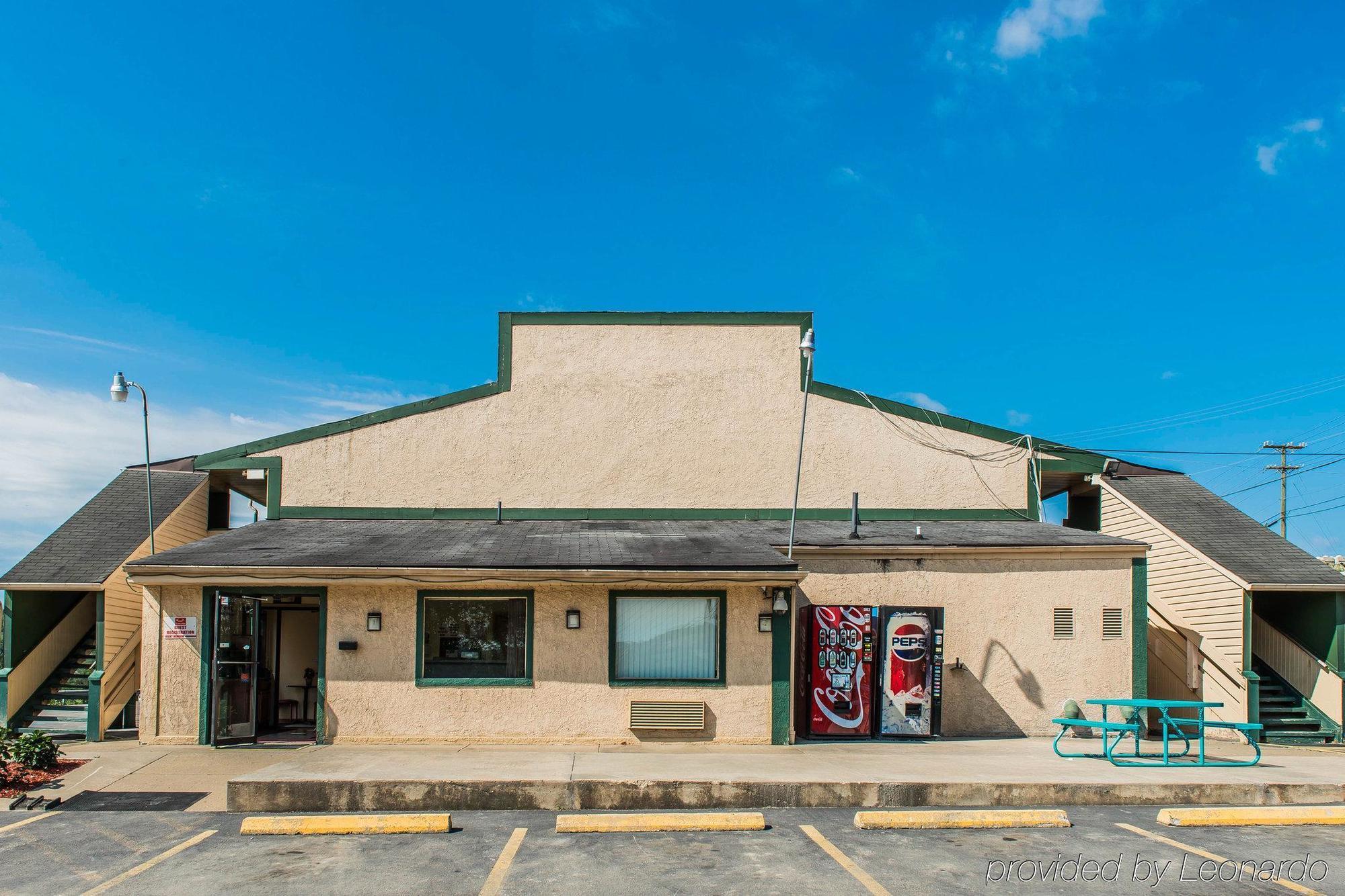 Econo Lodge Waynesburg エクステリア 写真