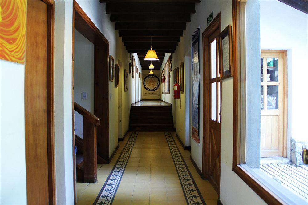Hostel La Angostura ビージャ・ラ・アンゴストゥーラ エクステリア 写真
