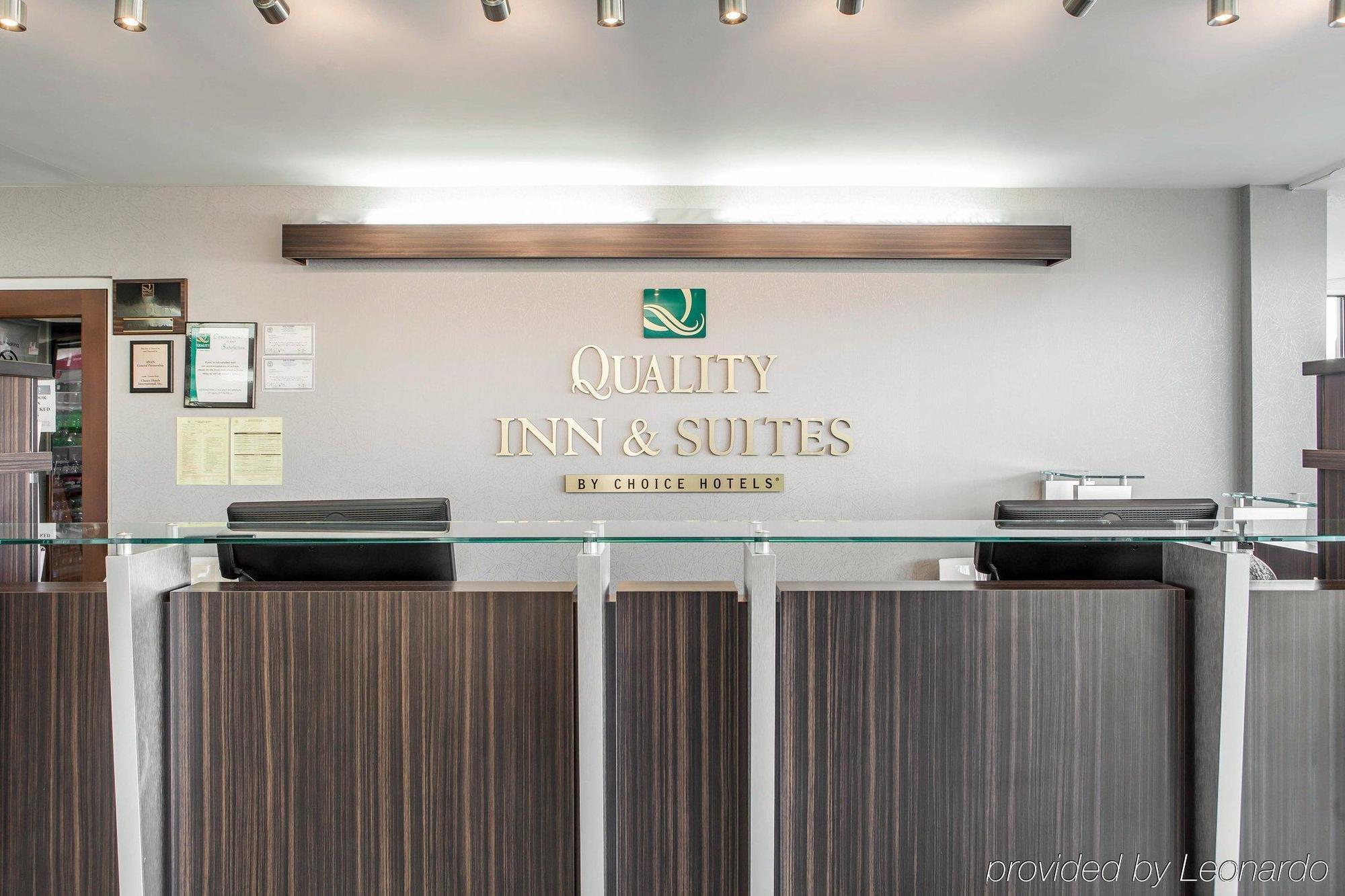 Quality Inn & Suites Jasper エクステリア 写真