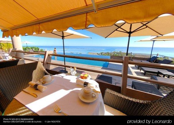 Legends Resort モーレア島 レストラン 写真