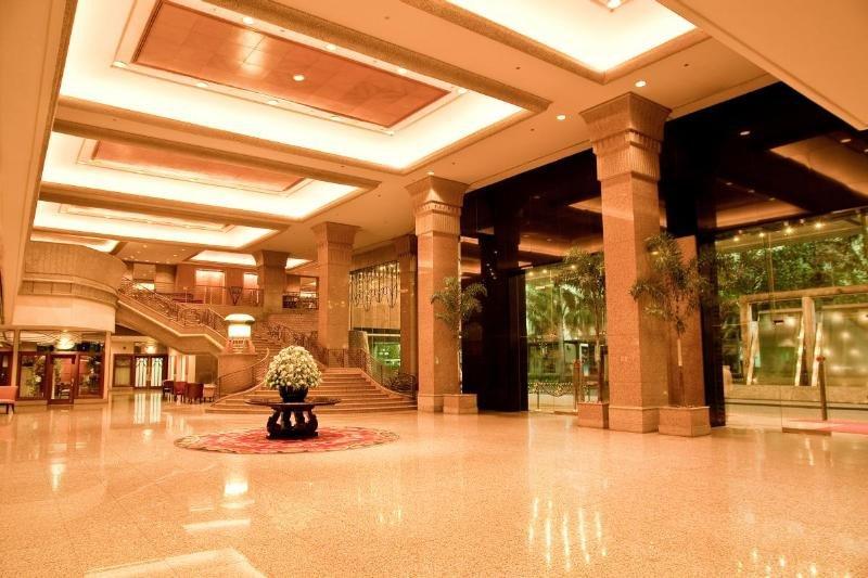 ニュー ワールド マカティ ホテル マニラ インテリア 写真