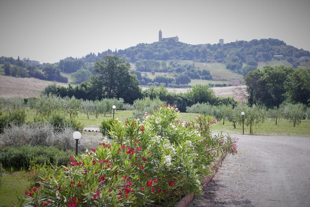 ポテンツァ・ピチェーナ Agriturismo Relais La Scala Di Setaヴィラ エクステリア 写真