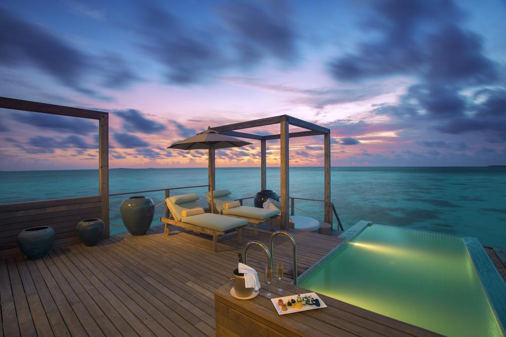 Loama Resort Maldives At Maamigili ラア環礁 エクステリア 写真