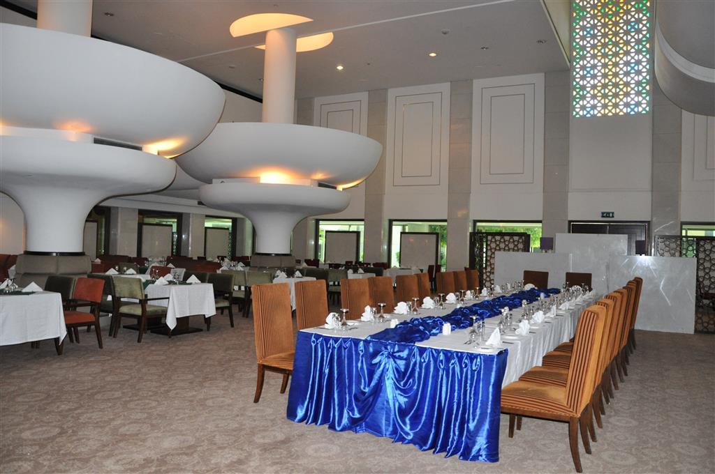 ホテル Royal Tulip Al Rasheed Baghdād レストラン 写真