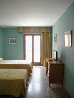 Hotel Nou - Alcover COSTA DORADA エクステリア 写真