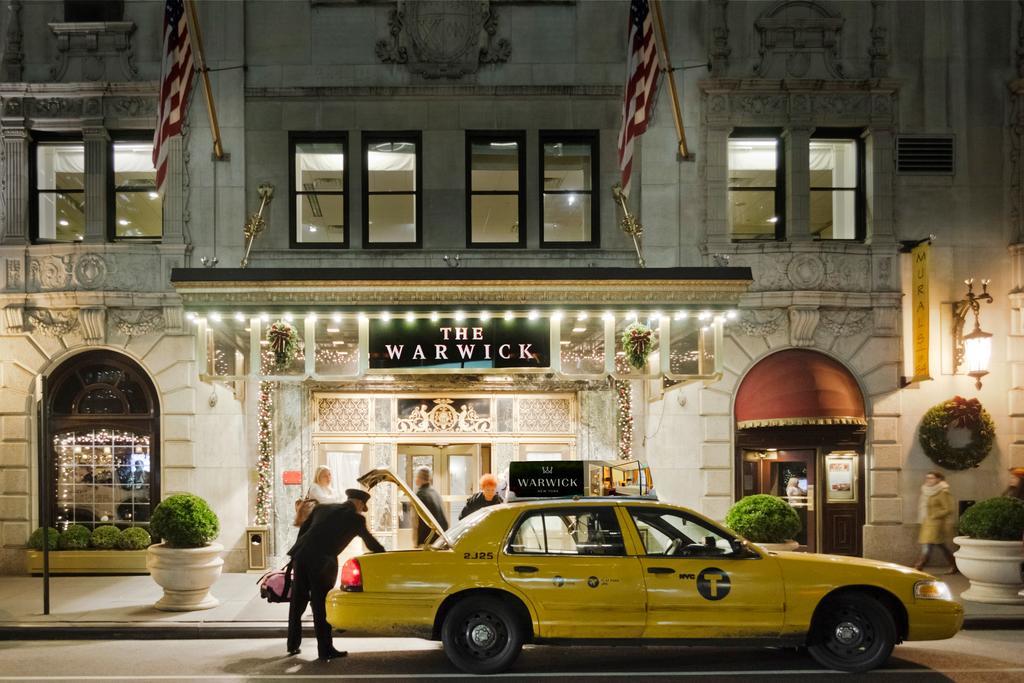 ホテル ワーウィック ニューヨーク エクステリア 写真
