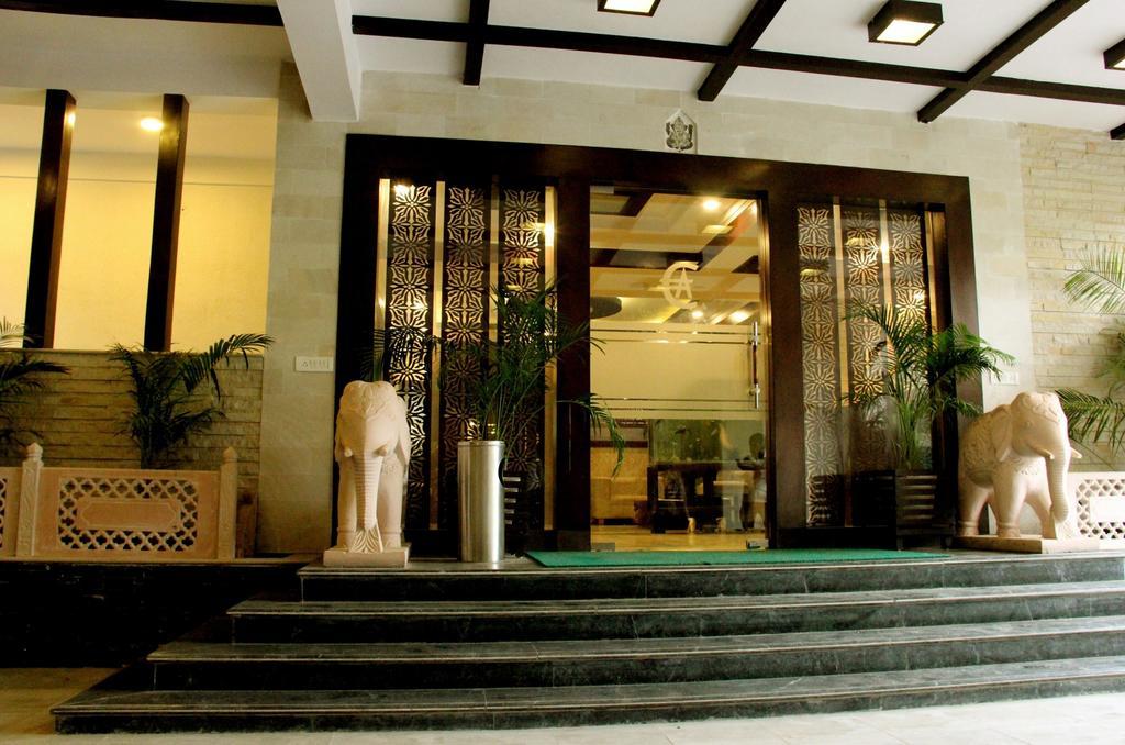 ホテル ユーラシア ジャイプール エクステリア 写真