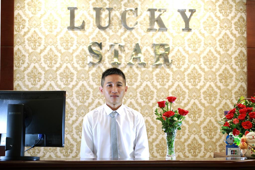ラッキー スター サイゴン ホテル ホーチミン市 エクステリア 写真
