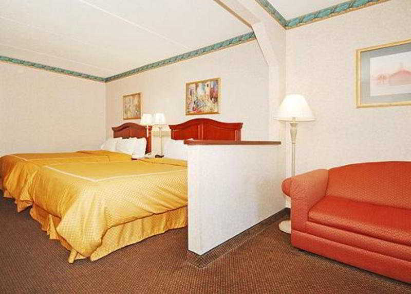 ホテル コンフォート スイーツ ノックスビル ウエスト ファラガット 部屋 写真