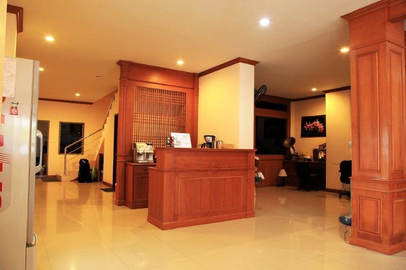 プラナン フローラ ハウス ホテル Ao Nang エクステリア 写真