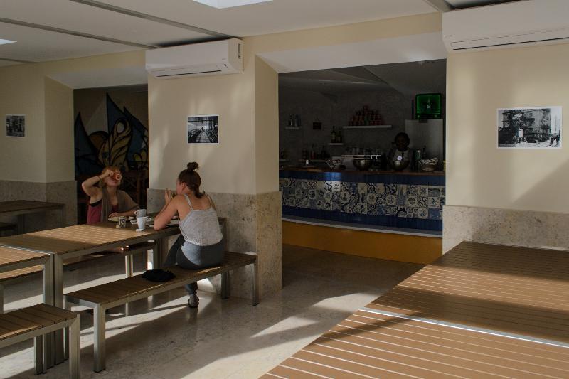 Hans Brinker Hostel Lisboa エクステリア 写真