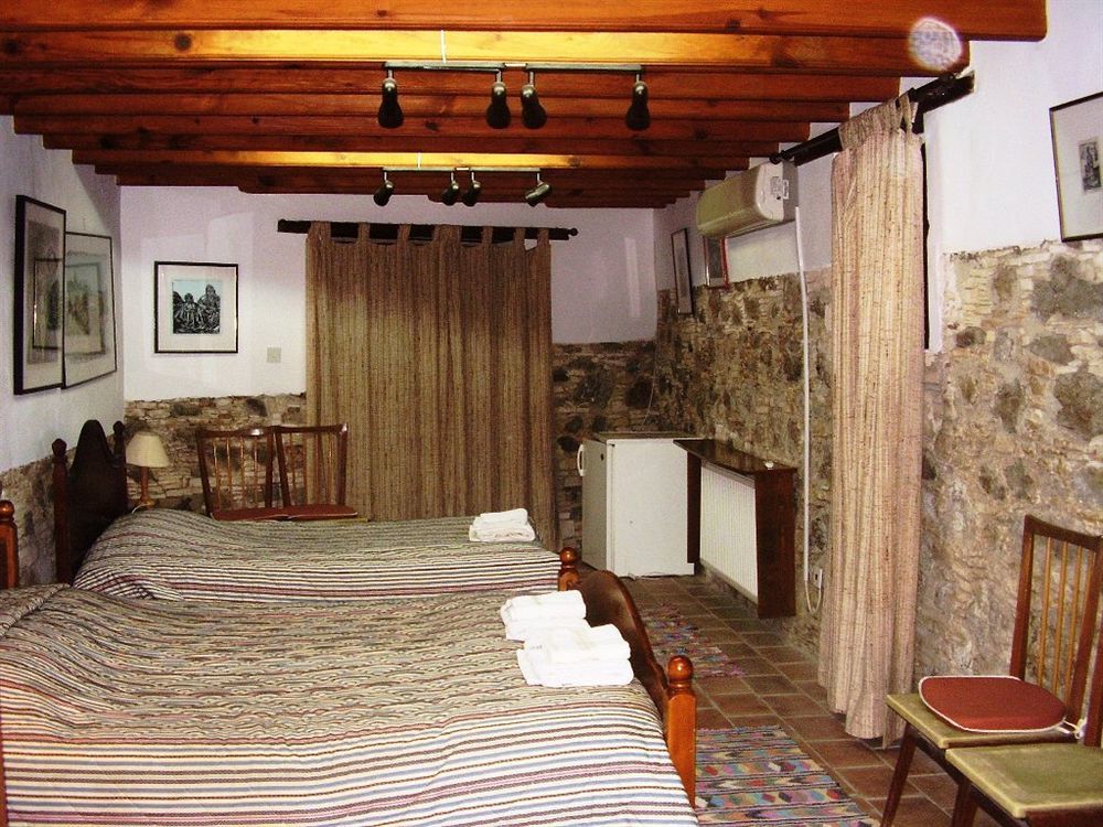 ホテルAvli Traditional Houses Lythrodontas エクステリア 写真