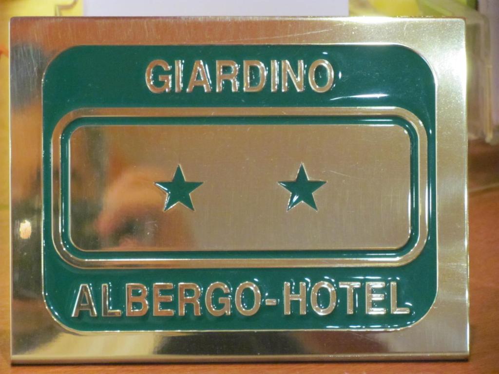 Albergo Hotel Giardino デージオ エクステリア 写真