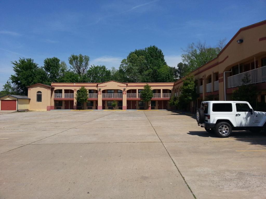 Tahlequah Motor Lodge エクステリア 写真