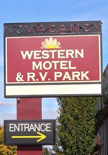 Western Motel Junction City エクステリア 写真