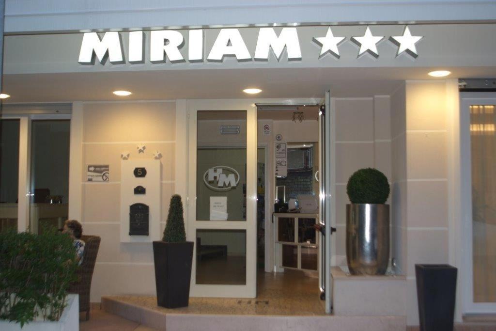 Hotel Miriam リミニ エクステリア 写真