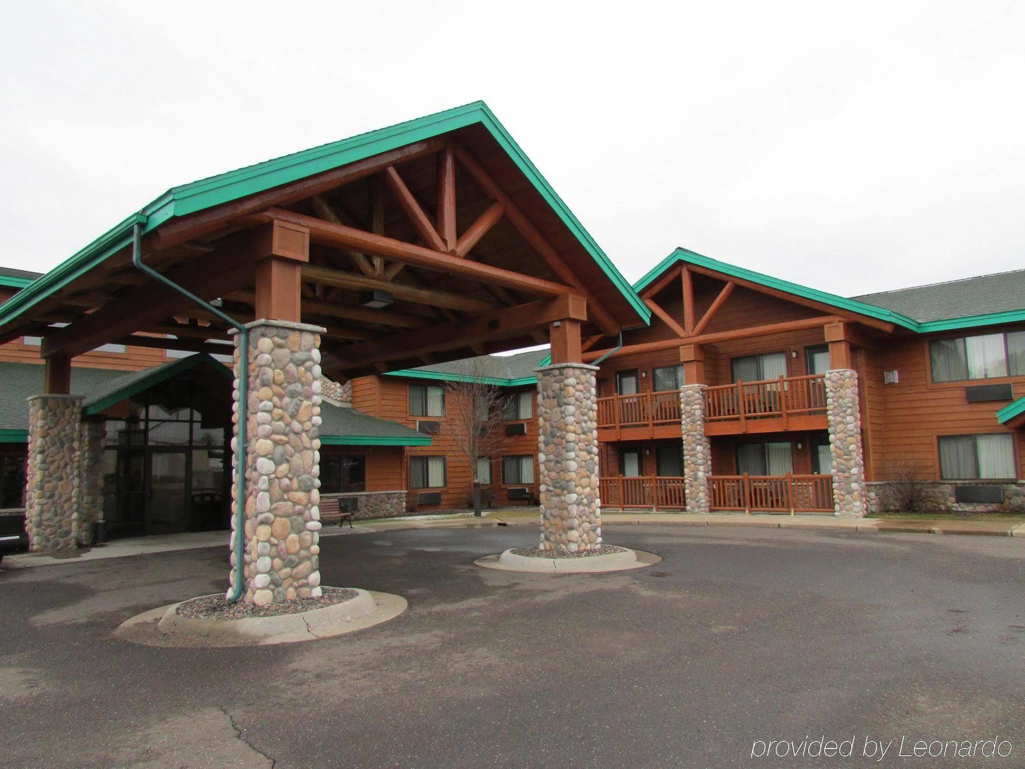 Amerivu Inn & Suites Shell Lake エクステリア 写真