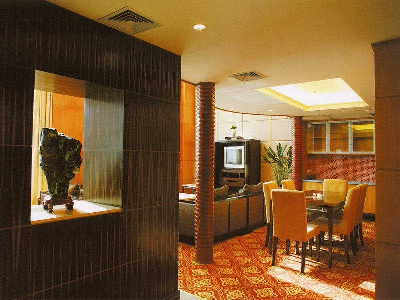 Universal Ever-Rich Hotel 上海市 エクステリア 写真