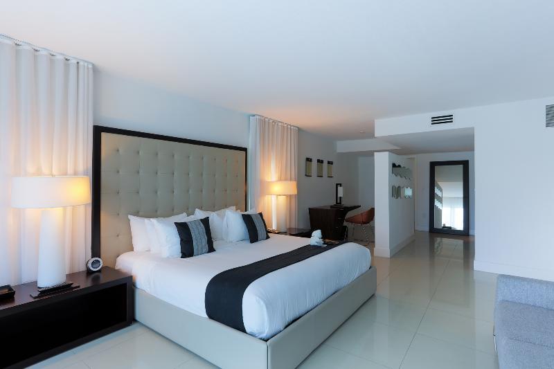 クアゾー ブティック ホテル バル ハーバー マイアミビーチ エクステリア 写真