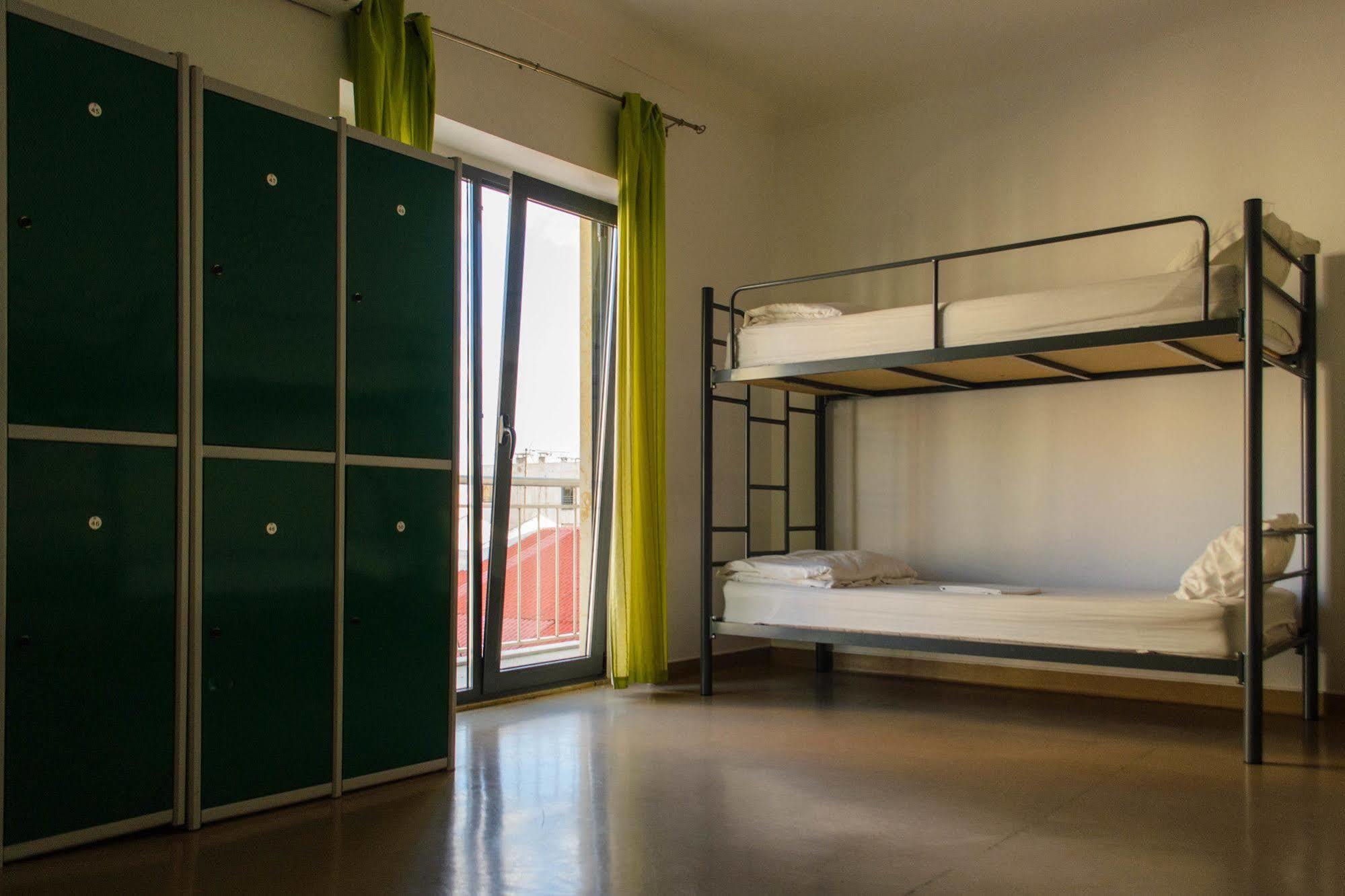 Hans Brinker Hostel Lisboa エクステリア 写真