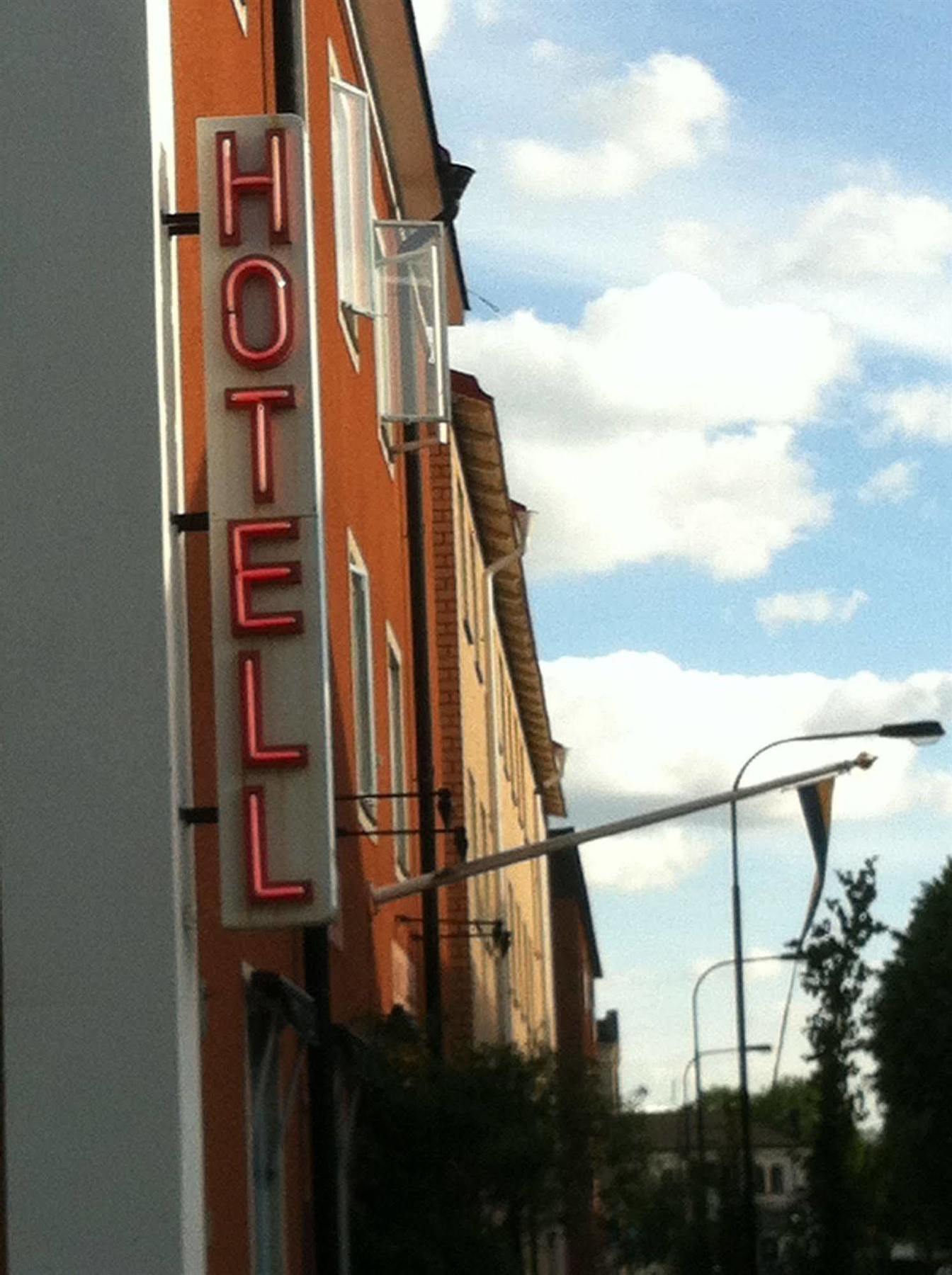 Hotell Gillet カトリネホルム エクステリア 写真
