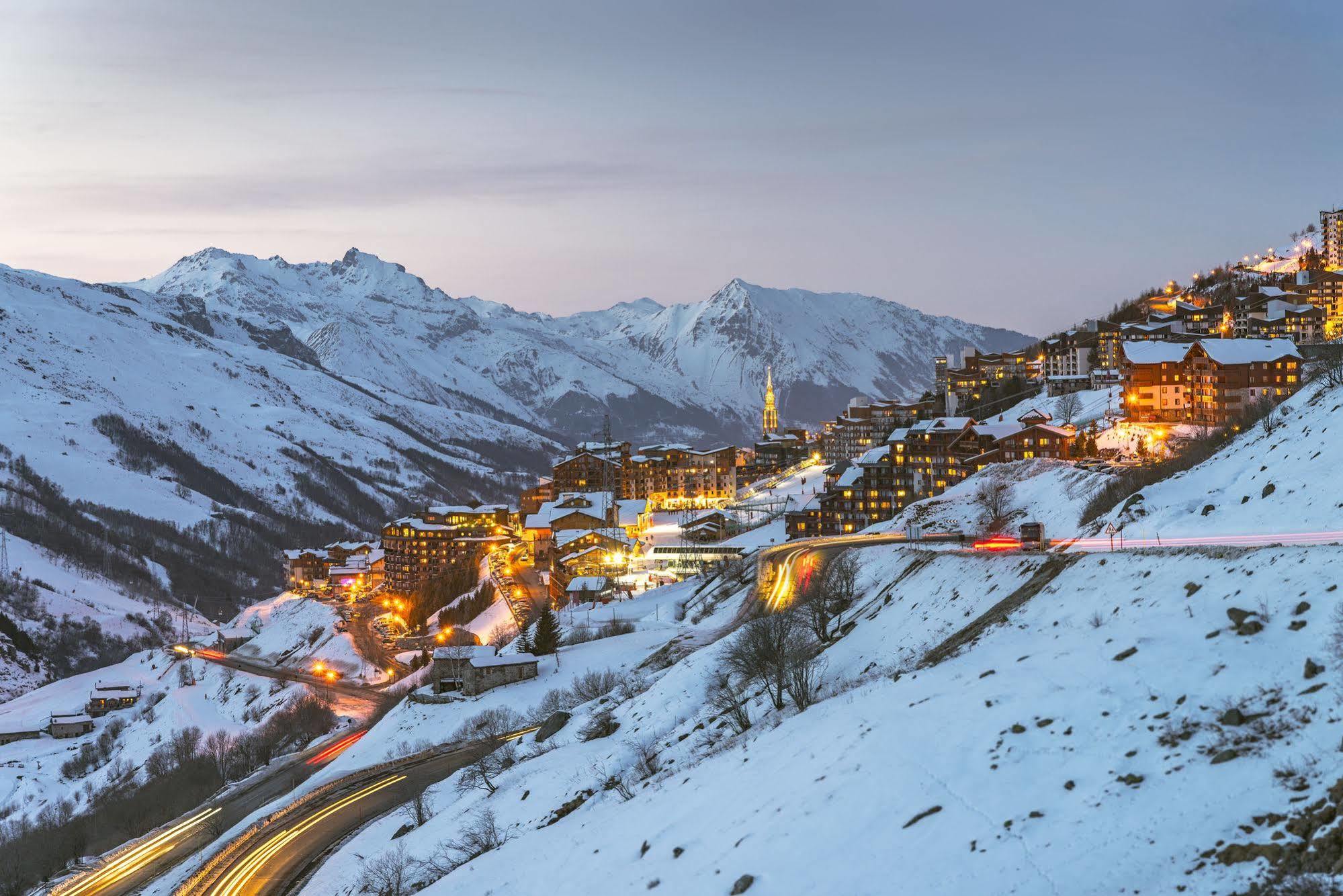 Hotel Les Menuires Les Bruyeres エクステリア 写真