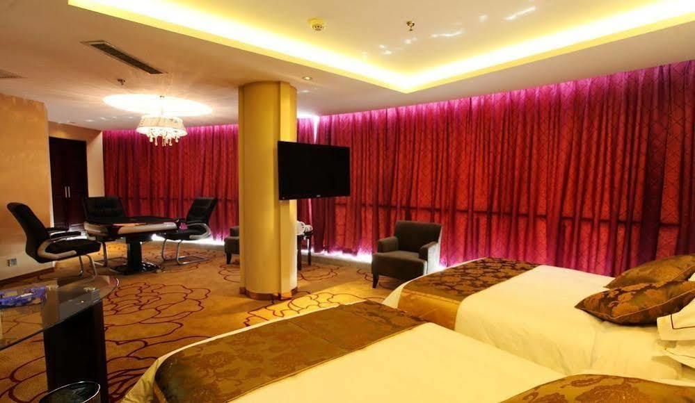 Super 8 Hotel Yinchuan Li Jing Hu Gong Yuan エクステリア 写真