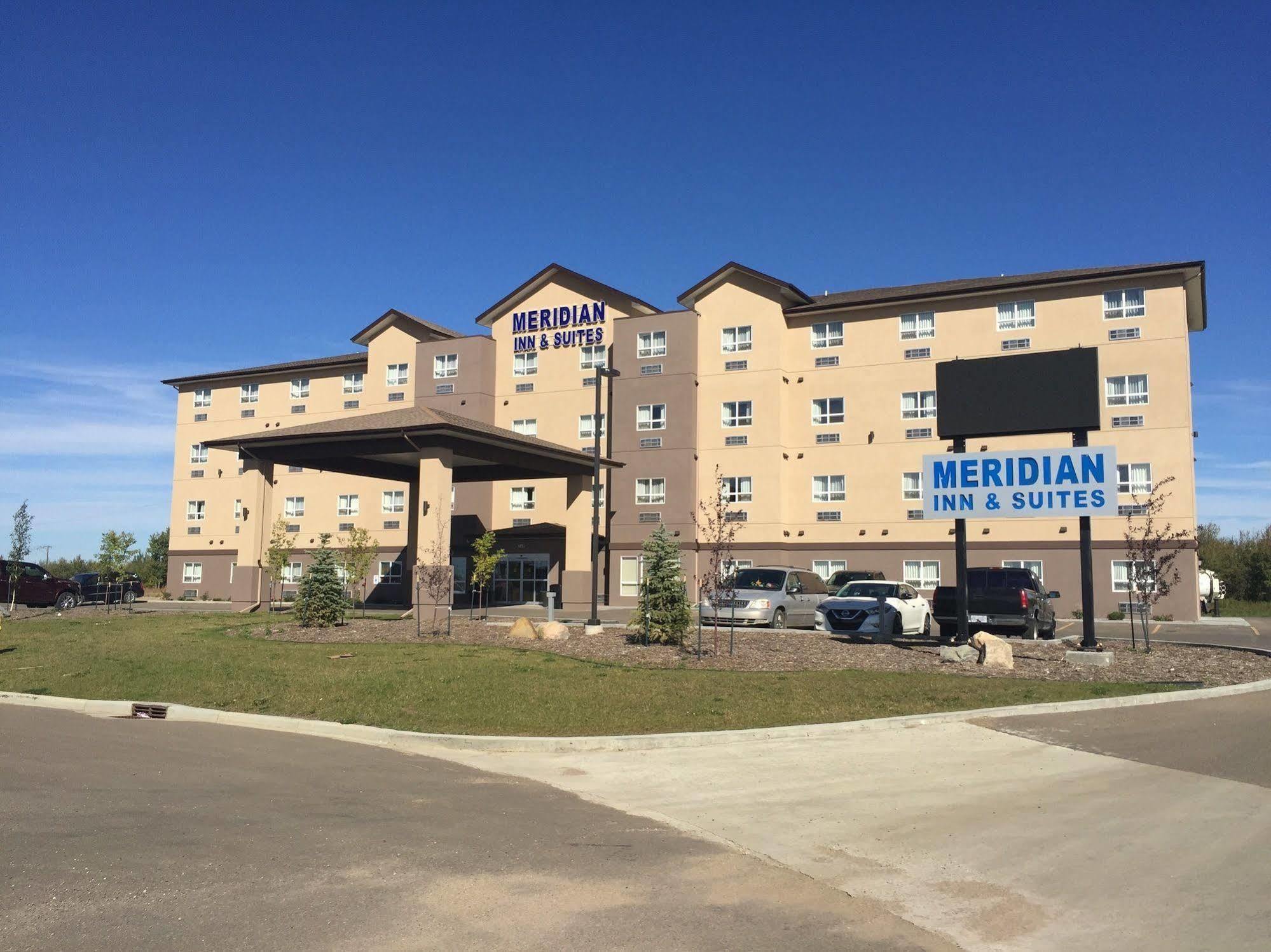 Meridian Inn & Suites ロイドミンスター エクステリア 写真