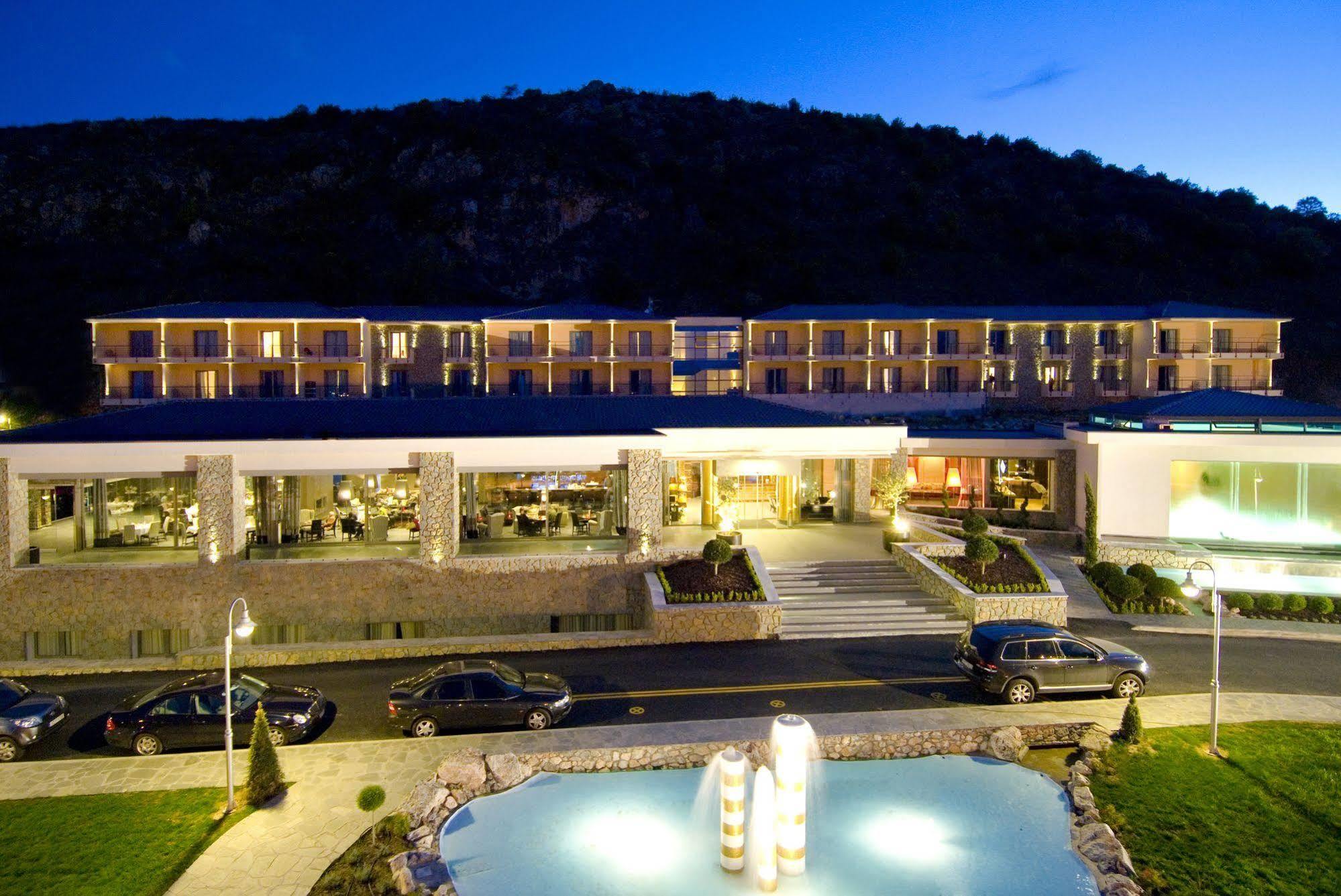 Limneon Resort & Spa カストリア エクステリア 写真