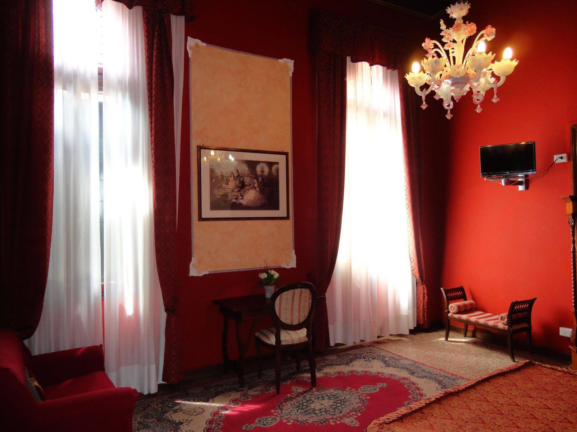 ヴェネツィアLion Morosini Palaceアパートメント エクステリア 写真